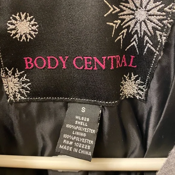 Junior’s Gray Pea Coat - Picture 7 of 12